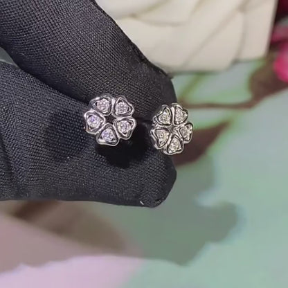 FLEUR DE GIVRE - BOUCLE D'OREILLE EN MOISSANITE